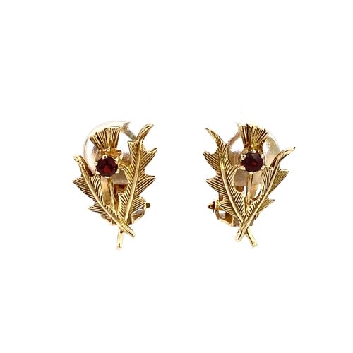 9ct Yellow Gold Garnet Clip on Earrings - Image 6