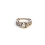 9ct White Gold Diamond Split Band Ring
