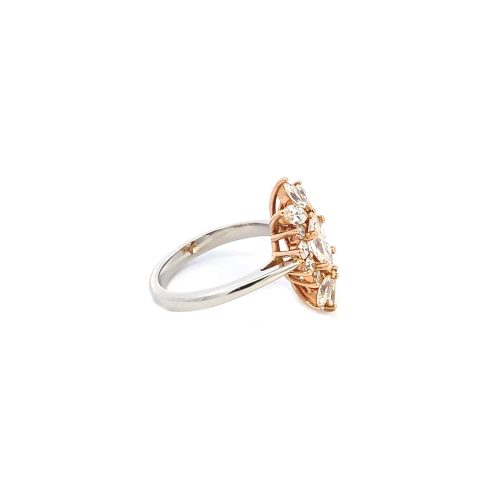 18ct Rose Gold and Platinum Diamond Cluster Ring - Image 3