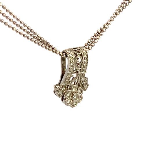 18ct White Gold diamond Pendant with Trip chain - Image 2