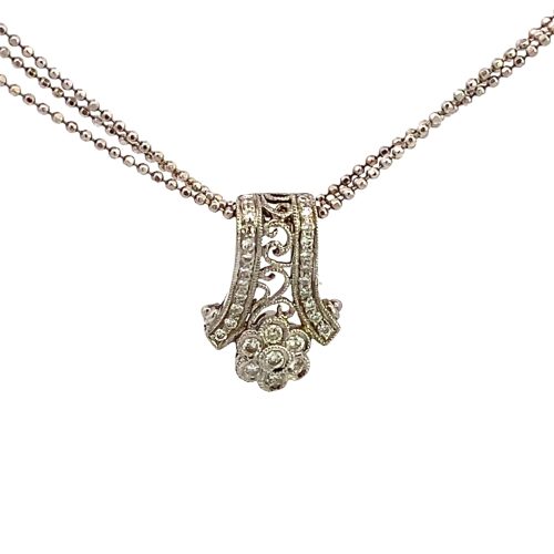 18ct White Gold diamond Pendant with Trip chain