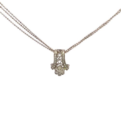 18ct White Gold diamond Pendant with Trip chain - Image 4