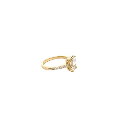 9ct Yellow Gold 2.00ct Lab Grown Emerald cut Diamond Ring - Image 6