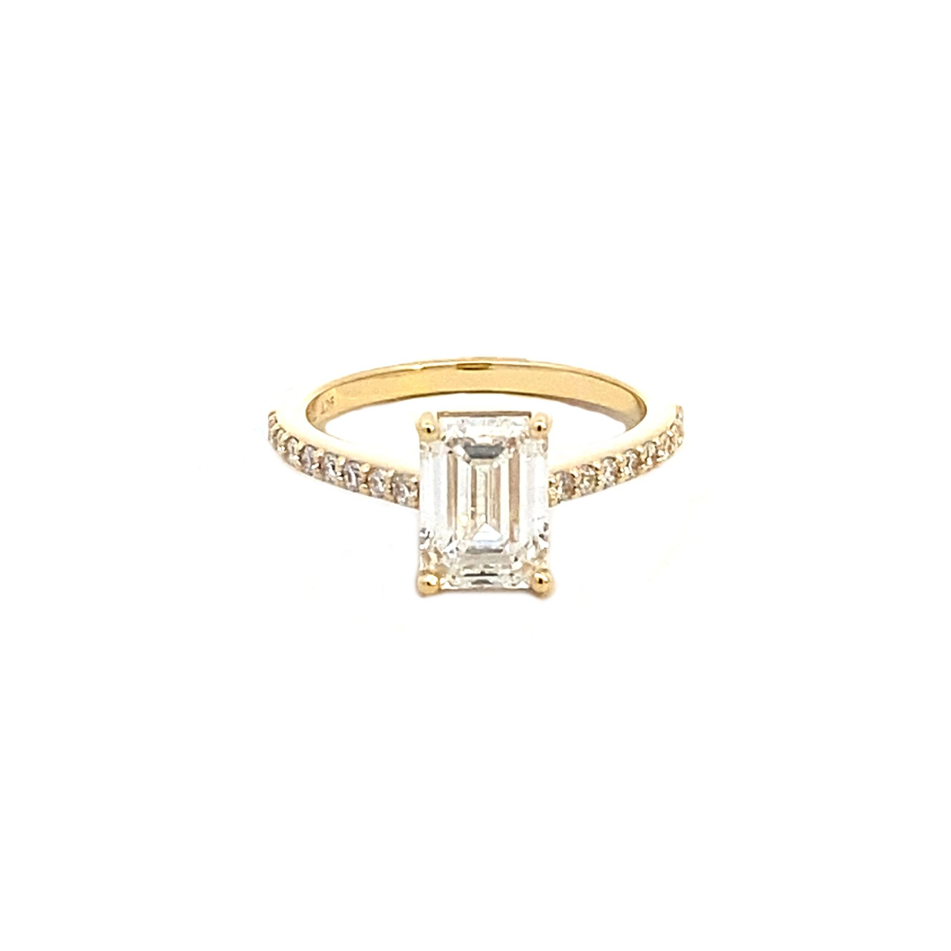 RI-4858_5 9ct Yellow Gold 2.00ct Lab Grown Emerald cut Diamond Ring - Image 1